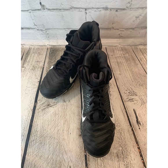 nike men's alpha menace 2 shark football cleats